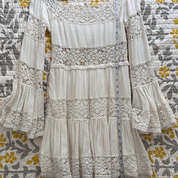 FREE PEOPLE White Crochet Lace Tiered Mini Dress Long Bell Sleeves 4 - Picture 12 of 12